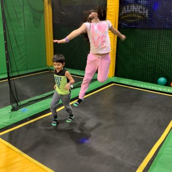Launch Trampoline Park - Trampoline Parks Near Me - Howard Beach, New York
