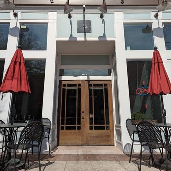 Melinda’s Southern Coastal Kitchen - the front of the restaurant - Southern Near Me - Rome, Georgia Melinda’s Southern Coastal Kitchen - the front of the restaurant - Southern Near Me - Rome, Georgia