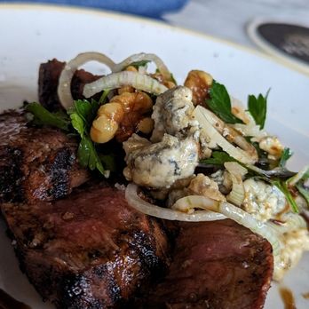 FlintCreek Cattle - Beef medallions with caramelized onion jam, walnuts, and blue cheese - New American Near Me - Seattle, Washington