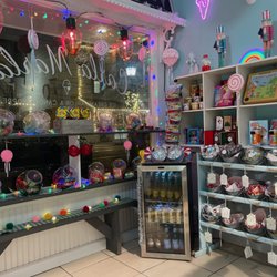 Carla Marlas ice cream parlor & candy shoppe - December 2022