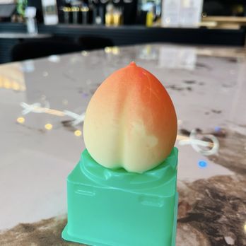 Rose Tea Lounge - Japanese Peach Ice Cream - Tao Qi Peach or propitious peach - Bubble Tea Near Me - San Jose, California Rose Tea Lounge - Japanese Peach Ice Cream - Tao Qi Peach or propitious peach - Bubble Tea Near Me - San Jose, California