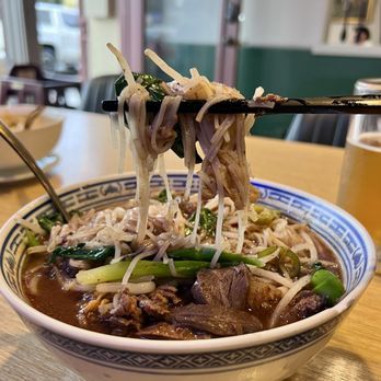 Charm Siam Restaurant - Noodles Near Me - Long Beach, California