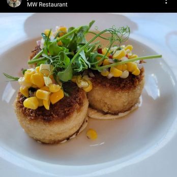MW Restaurant - Crab cakes - New American Near Me - Honolulu, Hawaii MW Restaurant - Crab cakes - New American Near Me - Honolulu, Hawaii