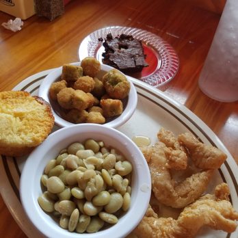 Bobs Downtown Restaurant - New American Near Me - Mobile, Alabama