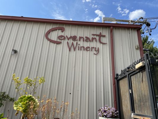 Covenant Wines by null