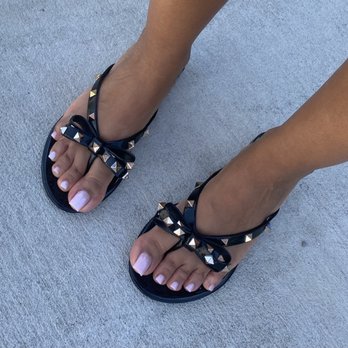 10 Toes Down Beauty Bar - Polygel Pedicure - Nail Technicians Near Me