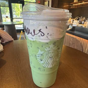 Starbucks - Coffee & Tea Near Me - Amesbury, Massachusetts