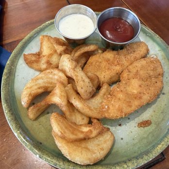 Haleiwa Beach House - Keiki Menu Chicken Tenders - Hawaiian Near Me - Haleiwa, Hawaii Haleiwa Beach House - Keiki Menu Chicken Tenders - Hawaiian Near Me - Haleiwa, Hawaii