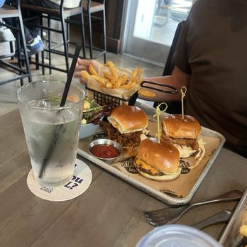 Draft Republic Carlsbad - Sliders - Comfort Food Near Me - Carlsbad, California Draft Republic Carlsbad - Sliders - Comfort Food Near Me - Carlsbad, California