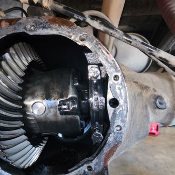 Carlos automotive services - Rear diff overhaul - Auto Repair Near Me - Salem, Oregon Carlos automotive services - Rear diff overhaul - Auto Repair Near Me - Salem, Oregon