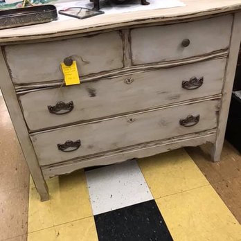 Taylor Antique Mall - A restored rustic dresser - Used, Vintage & Consignment Near Me - Edinboro, Pennsylvania Taylor Antique Mall - A restored rustic dresser - Used, Vintage & Consignment Near Me - Edinboro, Pennsylvania