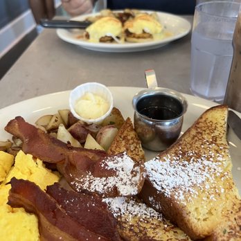 Millie's Cafe - Pasadena - Breakfast & Brunch Near Me - Pasadena, California Millie's Cafe - Pasadena - Breakfast & Brunch Near Me - Pasadena, California