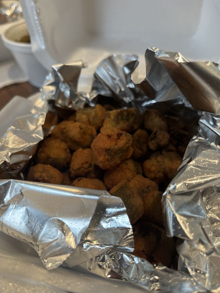 M & J's Wings & Plenty