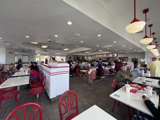 In-N-Out Burger by null