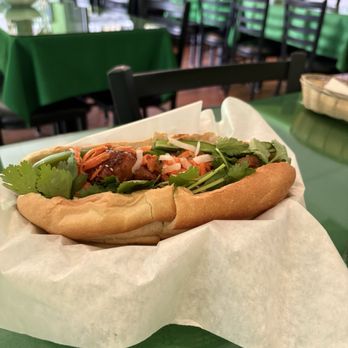 Thanh Tinh Chay - Crispy chicken banh mi - Vietnamese Near Me - San Diego, California Thanh Tinh Chay - Crispy chicken banh mi - Vietnamese Near Me - San Diego, California