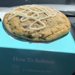 Dirty Dough Cookies - Blueberry cheesecake muffin top