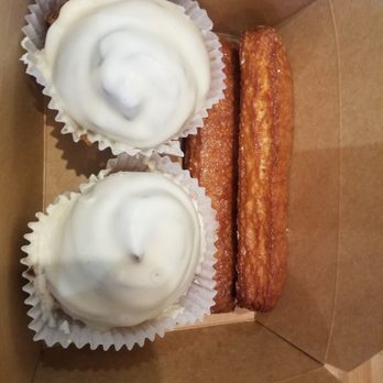 Grand Central Bakery - Cinnamon rolls & latte sticks - Bakeries Near Me - Portland, Oregon