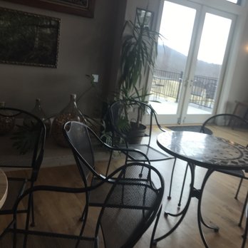 Delaplane Cellars - Wineries Near Me - Delaplane, Virginia
