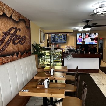 Rise & Grind - the inside of a restaurant - Coffee & Tea Near Me - Buffalo, New York
