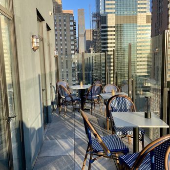 Starchild Rooftop - Bars Near Me - New York, New York