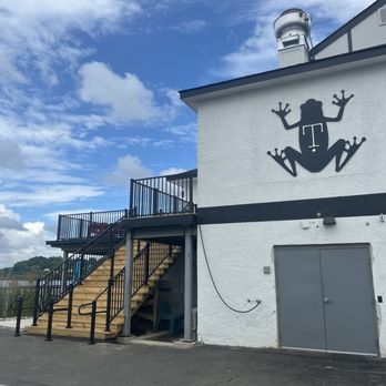 Tate’s - Venues & Event Spaces Near Me - Middletown, Connecticut