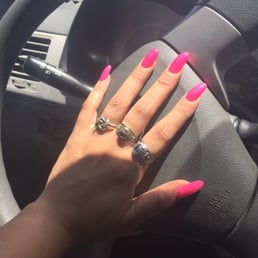 HOtPink is a mood polish hot-pink cold-purple