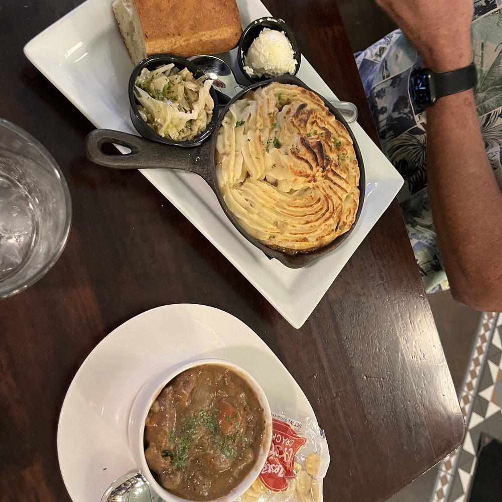 Olde Brick House - Shepherds Pie Hearty Guinness Stew - Cup (Add On) - Irish Near Me - Rochester, Minnesota