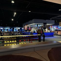 Stars and Strikes - Bar