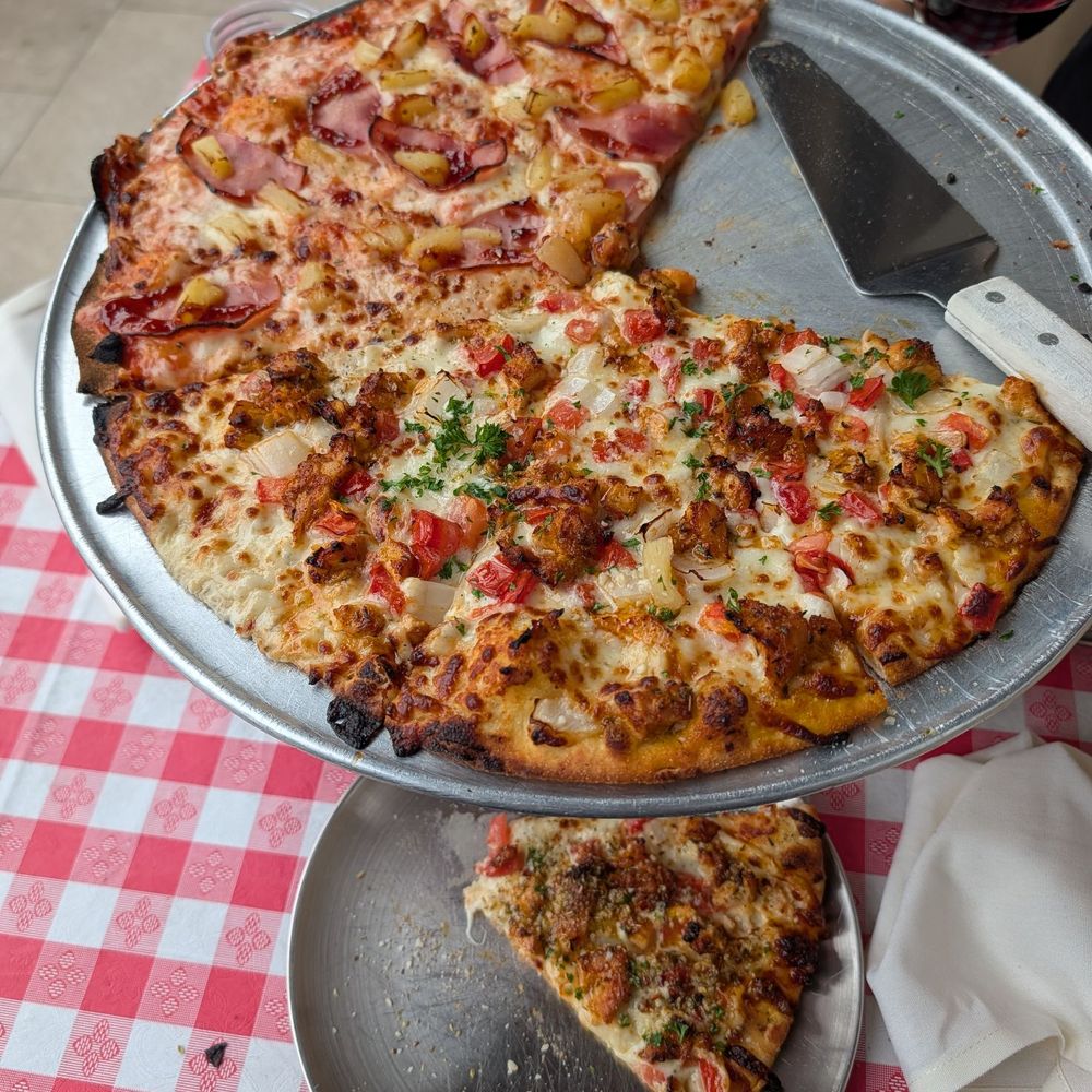 Pizza Heaven - Half Hawaiian half garlic chicken. Both were amazing - Pizza Near Me - Carmel By The Sea, California Pizza Heaven - Half Hawaiian half garlic chicken. Both were amazing - Pizza Near Me - Carmel By The Sea, California