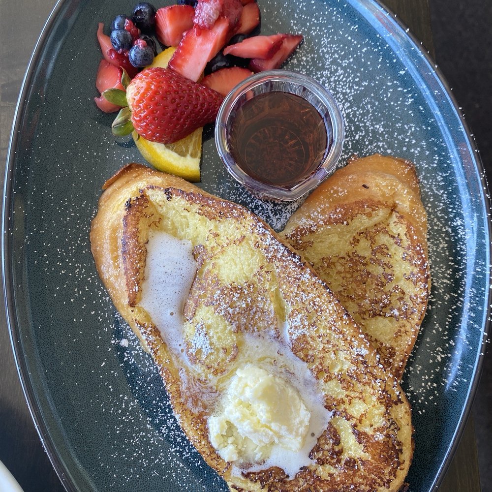 Hotel Sutter Restaurant - French toast - New American Near Me - Sutter Creek, California Hotel Sutter Restaurant - French toast - New American Near Me - Sutter Creek, California