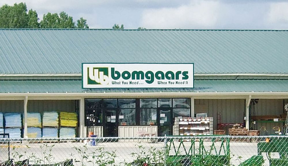 BOMGAARS 2382 310th St, Rock Valley, Iowa Men's Clothing Phone