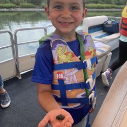 Bunkers Marina - Found a sea snail on our family adventure at Bunker Marina