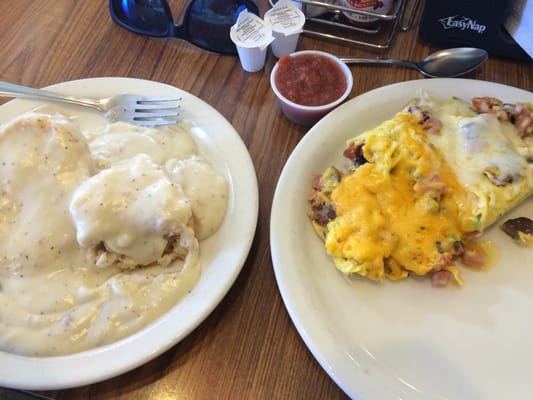 Sandy's Country Junction by null