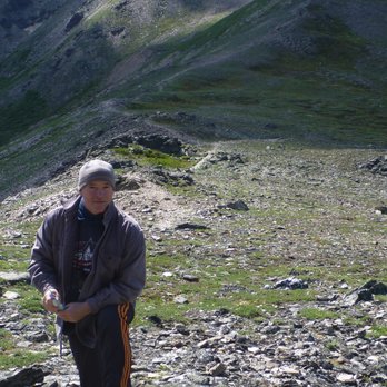 Mount Healy - Just past the rocky outcrop - Hiking Near Me