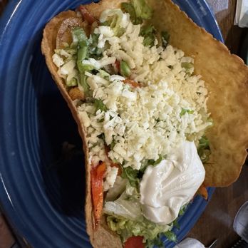 Los Reyes Mexican Restaurant - Taco salad - Mexican Near Me - Charleston, South Carolina Los Reyes Mexican Restaurant - Taco salad - Mexican Near Me - Charleston, South Carolina