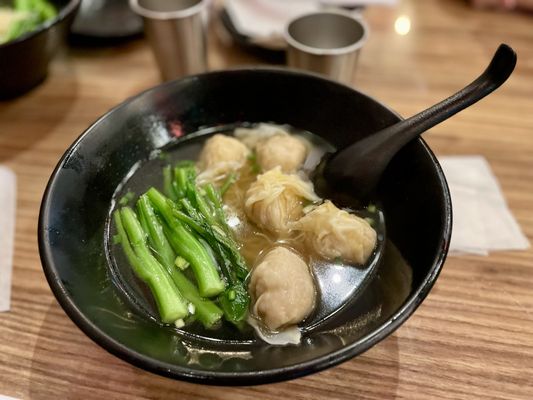 Win Kee HK BBQ & Noodle by null