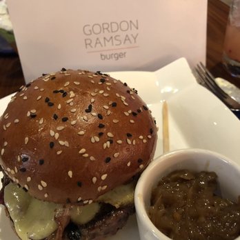 Gordon Ramsay Burger Las Vegas - Farmhouse Burger with side of figgy jam - Burgers Near Me - Las Vegas, Nevada Gordon Ramsay Burger Las Vegas - Farmhouse Burger with side of figgy jam - Burgers Near Me - Las Vegas, Nevada