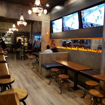 Park Drive - the inside of a restaurant - Sports Bars Near Me - Vancouver, British Columbia