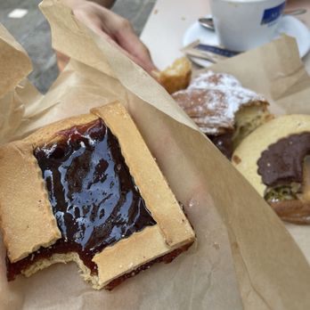 Panificio Volpe Giovanni - Bakeries Near Me - Venezia, VE