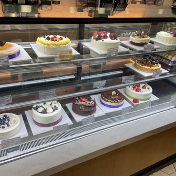 Paris Baguette - Bakeries Near Me - Birmingham, Michigan