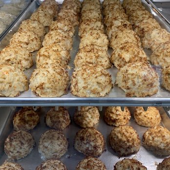 Christopher's Crab Cake & Deli - a variety of pastries - Seafood Near Me - Garnet Valley, Pennsylvania Christopher's Crab Cake & Deli - a variety of pastries - Seafood Near Me - Garnet Valley, Pennsylvania