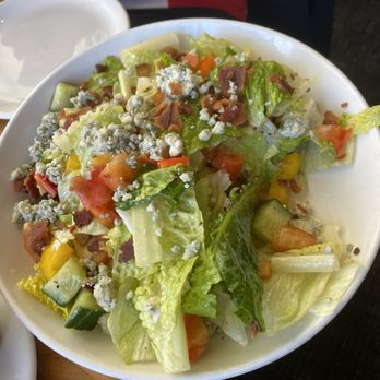Burtons Grill & Bar - The MOST UNBASIC-basic "house" salad EVER! - New American Near Me - Riverdale Park, Maryland