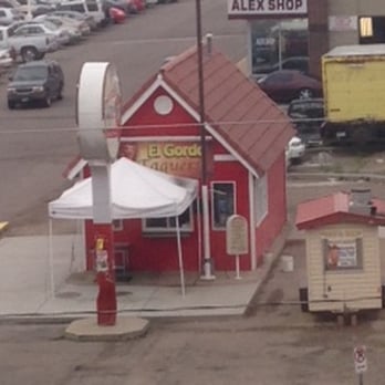 El Gordo Taqueria - Its just a cute little building, but it looks bigger than it is. They have easily accommodated a line of people. - Food Stands Near Me - Denver, Colorado El Gordo Taqueria - Its just a cute little building, but it looks bigger than it is. They have easily accommodated a line of people. - Food Stands Near Me - Denver, Colorado