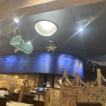 Crafty Crab - Nice decorations and ambiance - Seafood Near Me - Winston-Salem, North Carolina