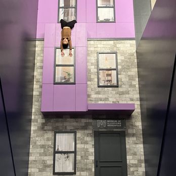 Museum of Illusions - Bloomington - So fun for this spot! - Museums Near Me - Bloomington, Minnesota Museum of Illusions - Bloomington - So fun for this spot! - Museums Near Me - Bloomington, Minnesota