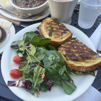 Urth Cafe - Coffee & Tea Near Me - Los Angeles, California