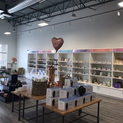 Plant Therapy - Inside the store
