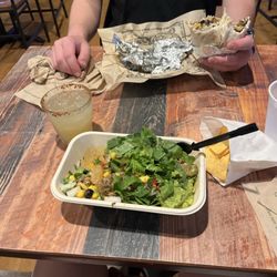 Illegal Pete's - Fort Collins - Coin margarita and nachos
