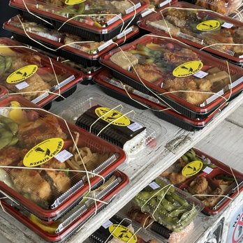 Puka Puka Kitchen - Bentos at the front are popular - Asian Fusion Near Me - Hilo, Hawaii Puka Puka Kitchen - Bentos at the front are popular - Asian Fusion Near Me - Hilo, Hawaii