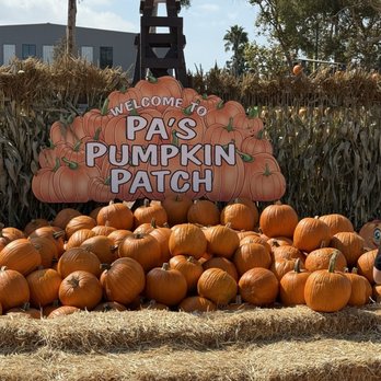 Pa's Pumpkin Patch - Amusement Parks Near Me - Lakewood, California Pa's Pumpkin Patch - Amusement Parks Near Me - Lakewood, California